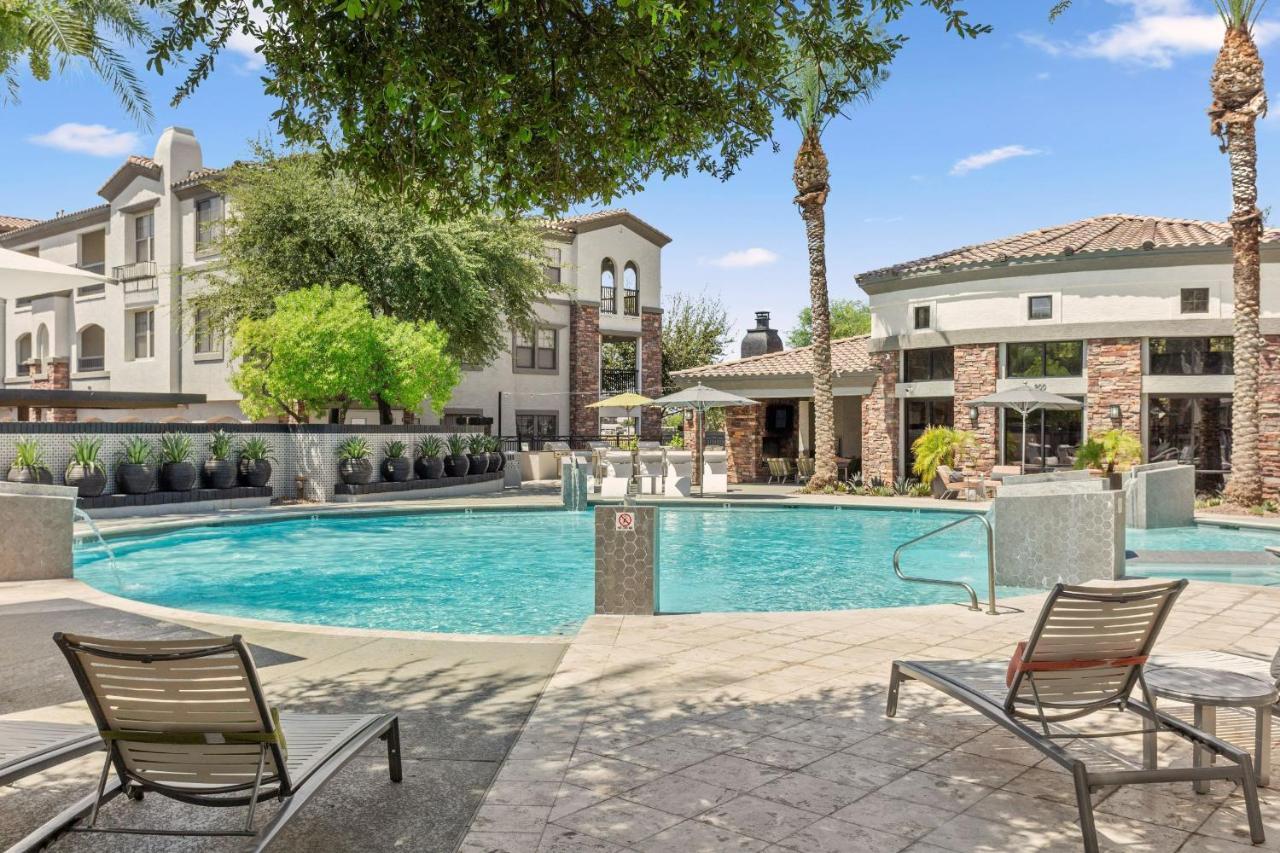 Cozysuites Glendale By The Stadium With Pool 03 Exteriör bild